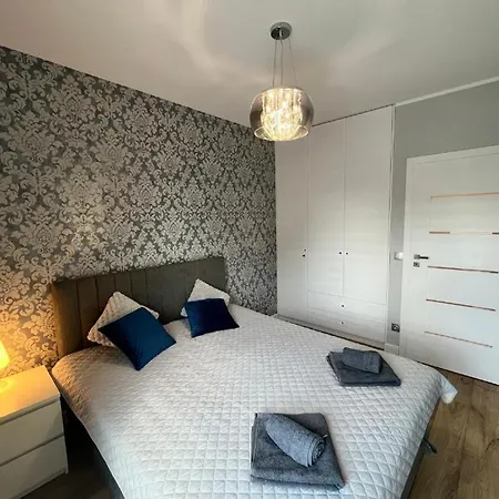 Family Homes - Nowe Hallerowo Apartmán *